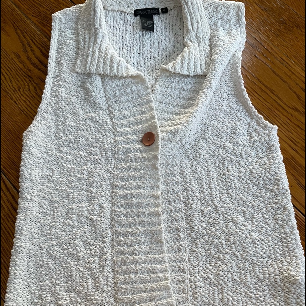 Nomadic Traders Cream Textured Knit Sleeveless Sweater Vest